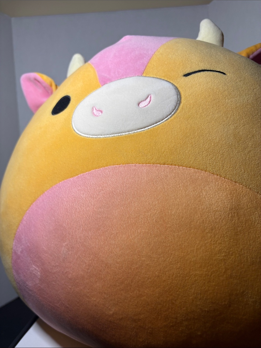 Squishmallows Yellow & Pink Adjani Plush - Picture 3 of 10